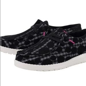 Hey Dude Wendy Neon Pink And Black Lace 